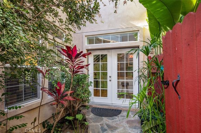 5101 Chateau, Irvine, CA 92604