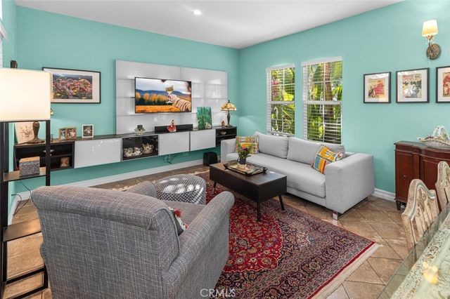 5101 Chateau, Irvine, CA 92604