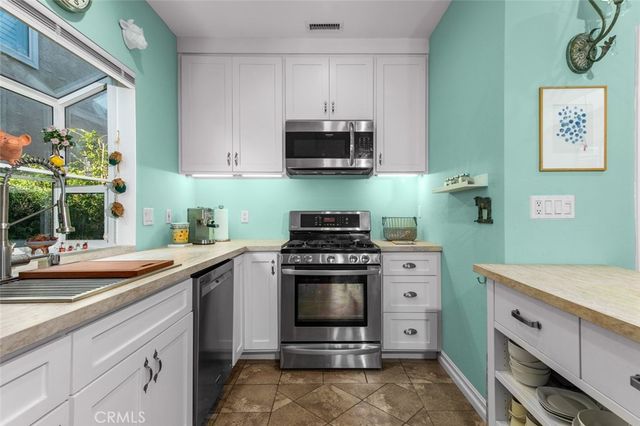 5101 Chateau, Irvine, CA 92604