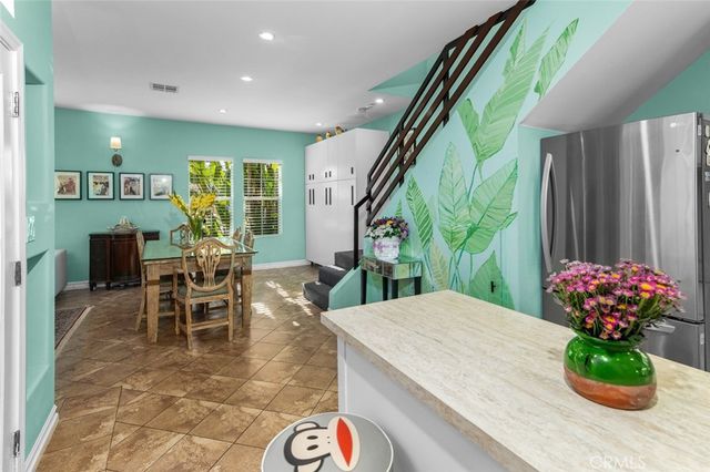 5101 Chateau, Irvine, CA 92604