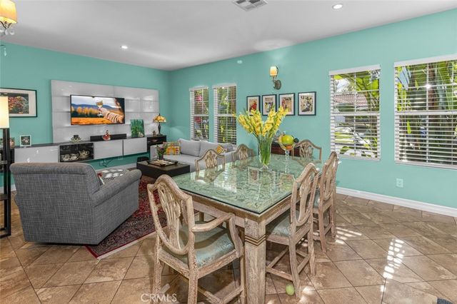 5101 Chateau, Irvine, CA 92604