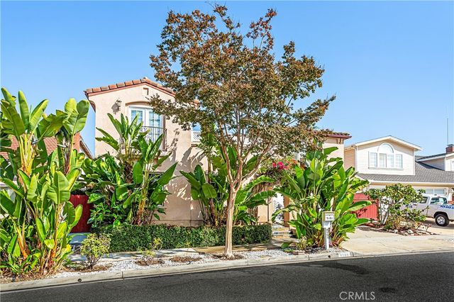 5101 Chateau, Irvine, CA 92604
