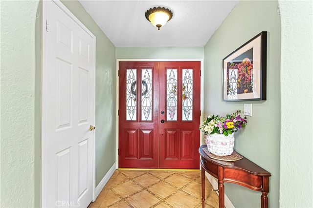 5101 Chateau, Irvine, CA 92604