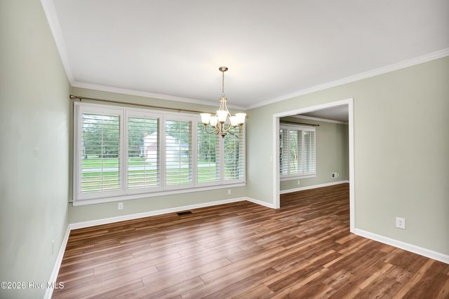 102 Chelsea Lane, Wilmington, NC 28409