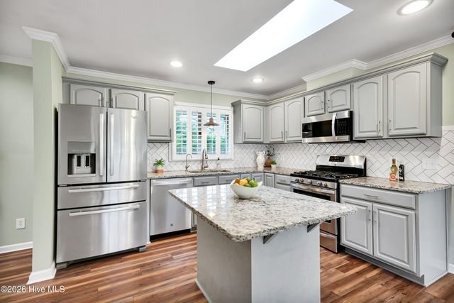 102 Chelsea Lane, Wilmington, NC 28409