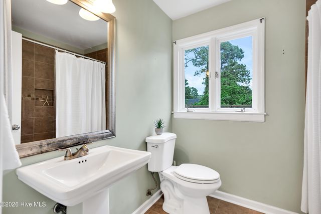 102 Chelsea Lane, Wilmington, NC 28409