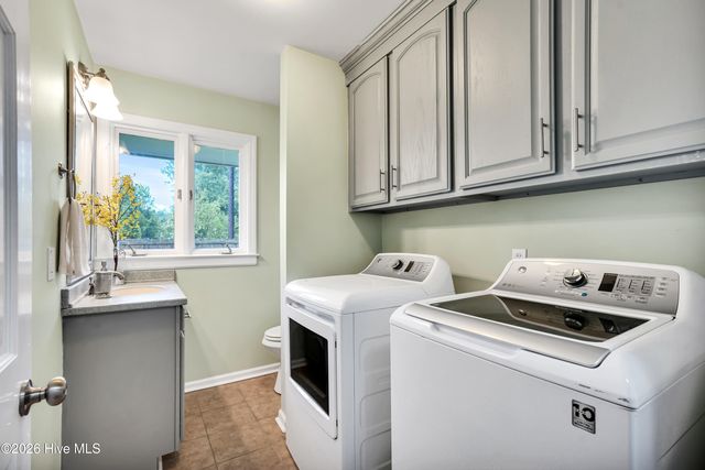 102 Chelsea Lane, Wilmington, NC 28409