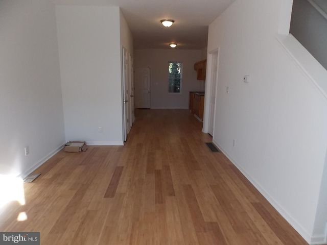 5619 ARCH ST, Philadelphia, PA 19139