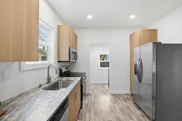 2313 E 5TH Ave, Spokane, WA 99202