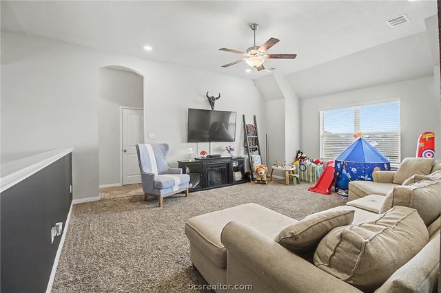 2111 Markley Drive, Bryan, TX 77807