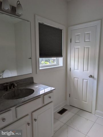 33225 PARKER HOUSE RD, Ocean View, DE 19970