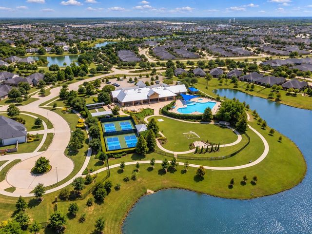 4811 Spring Crest Drive, Fulshear, TX 77441