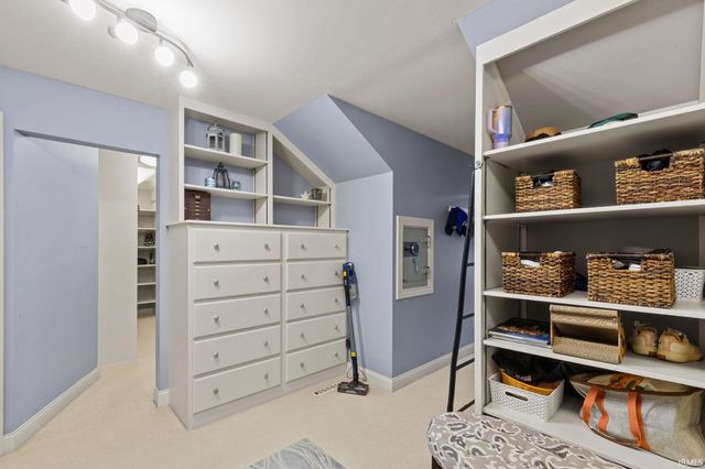 54511 Hunters Court, Elkhart, IN 46514