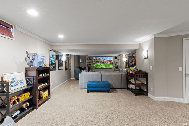 54511 Hunters Court, Elkhart, IN 46514