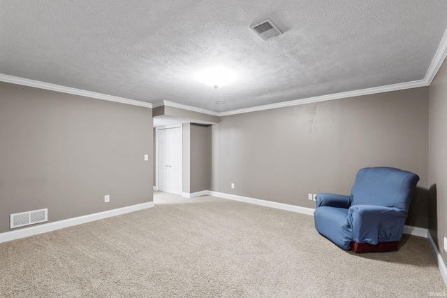 54511 Hunters Court, Elkhart, IN 46514