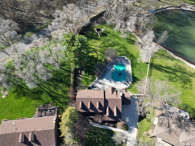 54511 Hunters Court, Elkhart, IN 46514