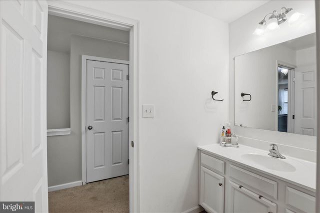 60 BLAINE DR, Manchester, PA 17345