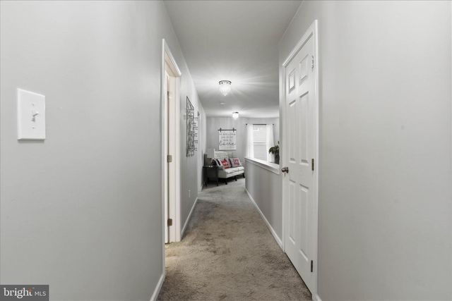 60 BLAINE DR, Manchester, PA 17345