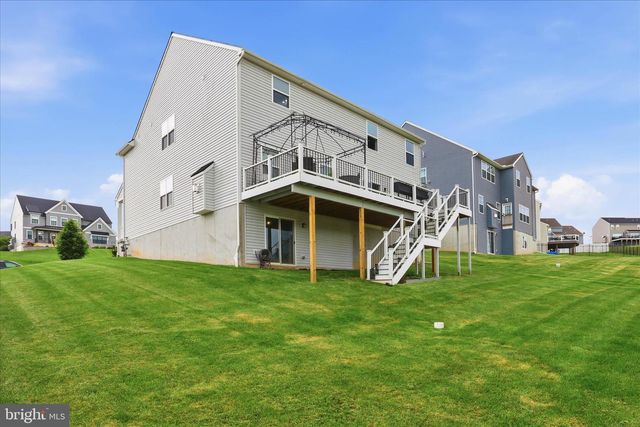 60 BLAINE DR, Manchester, PA 17345