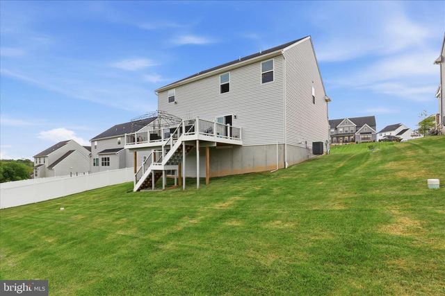 60 BLAINE DR, Manchester, PA 17345
