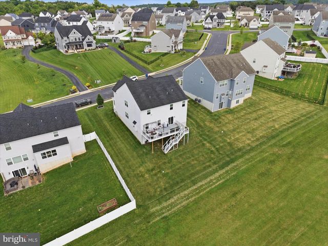 60 BLAINE DR, Manchester, PA 17345