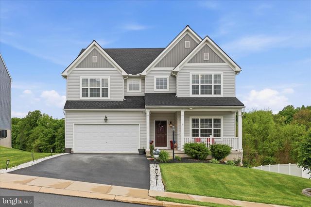 60 BLAINE DR, Manchester, PA 17345