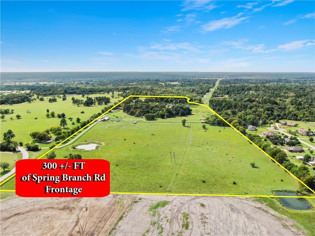 6605 Spring Branch Road, Montgomery, TX 77316