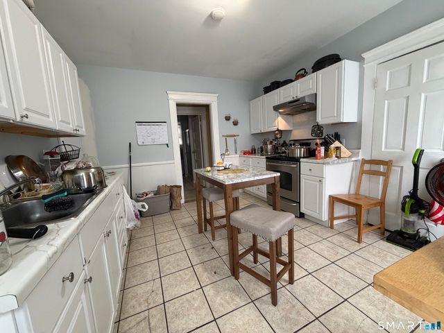 256 Center Street, West Haven, CT 06516