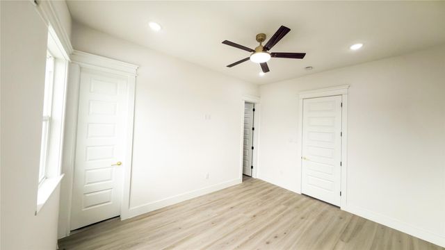 823 North Loop, Houston, TX 77022