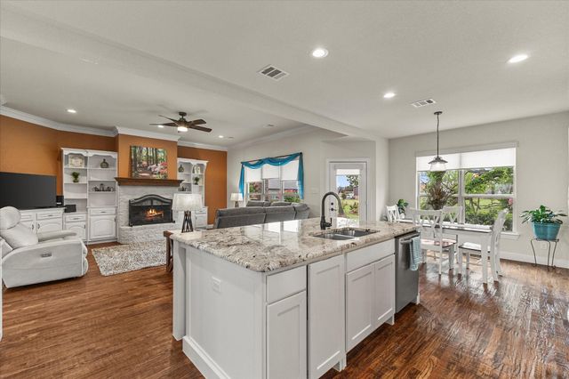 157 Eagle Pass, Royse City, TX 75189