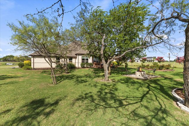 157 Eagle Pass, Royse City, TX 75189