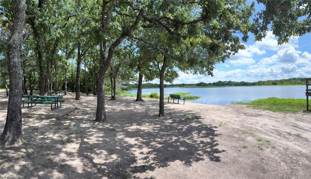 157 Eagle Pass, Royse City, TX 75189