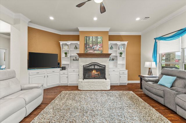 157 Eagle Pass, Royse City, TX 75189