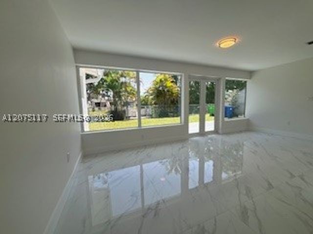 9020 NW 24PL, Sunrise, FL 33322
