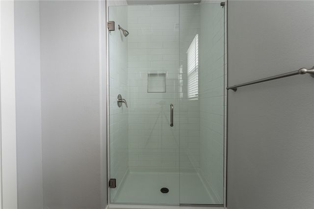 931 S Waxflower Avenue, Fayetteville, AR 72701