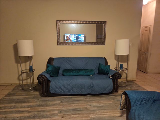 1026 Rio Vista Drive, Desoto, TX 75115