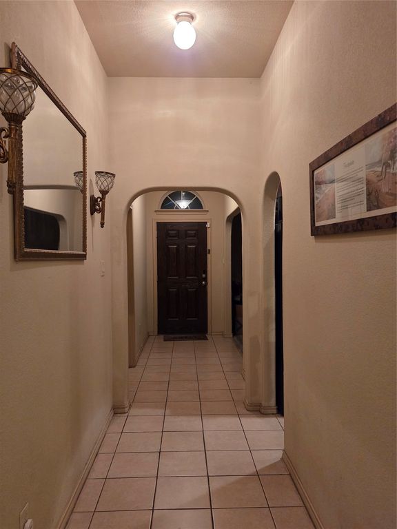1026 Rio Vista Drive, Desoto, TX 75115