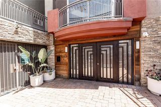 11124 Burbank Boulevard 101, North Hollywood, CA 91601