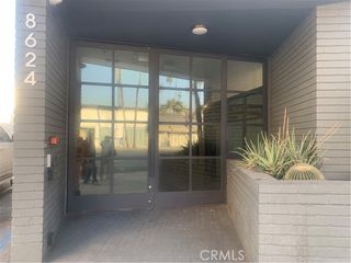 8624 Wilshire Boulevard, Beverly Hills, CA 90211