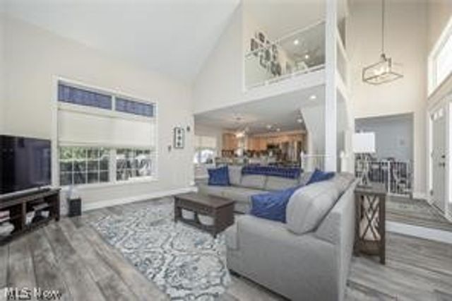 2942 Robert Gary Court, Medina, OH 44256