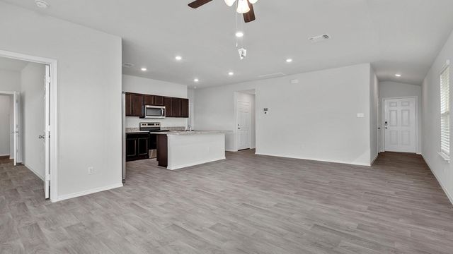 6919 Luella DR, Killeen, TX 76549