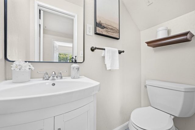 701 N Rengstorff 7, Mountain View, CA 94043