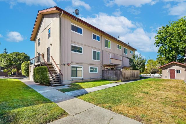 701 N Rengstorff 7, Mountain View, CA 94043