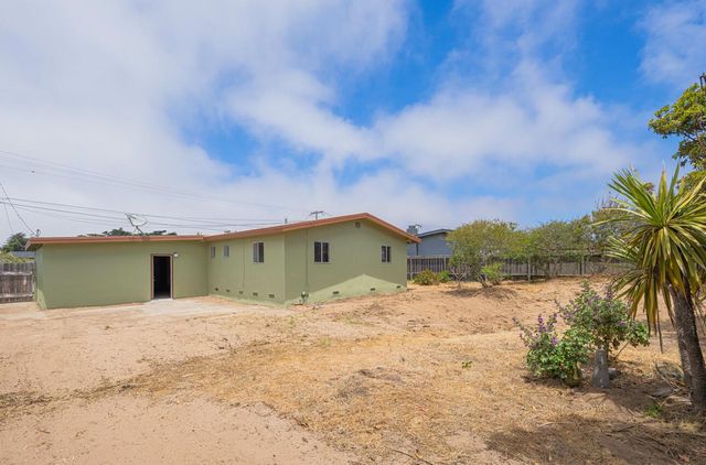 3114 Flower Circle, Marina, CA 93933