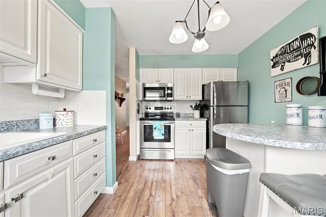 13536 Coliseum Drive, Chesterfield, MO 63017