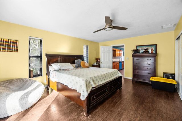 16888 W Hialeah Drive, The Acreage, FL 33470