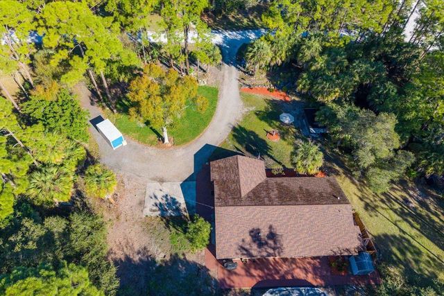 16888 W Hialeah Drive, The Acreage, FL 33470