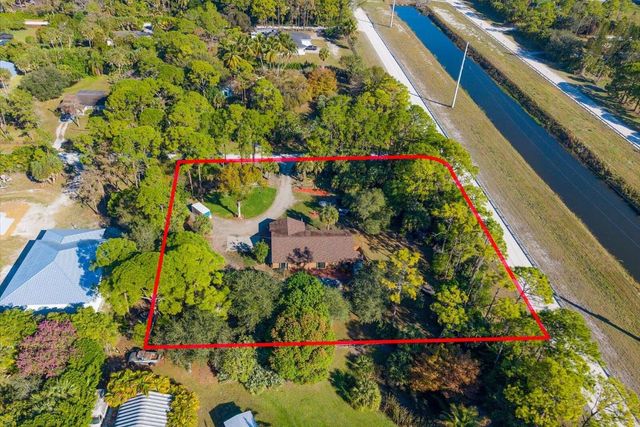 16888 W Hialeah Drive, The Acreage, FL 33470