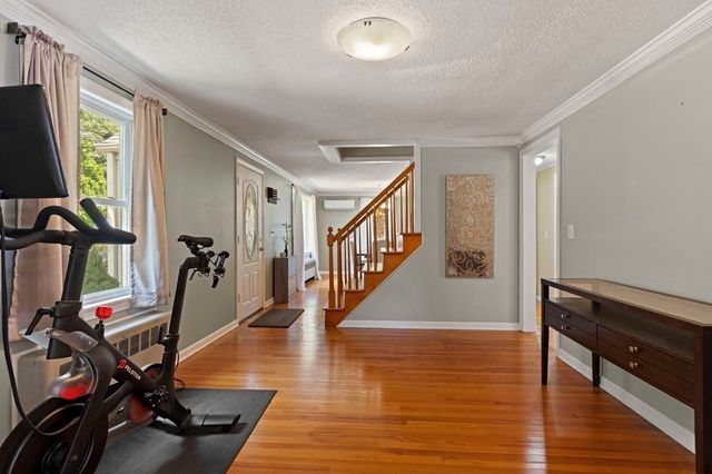 78 Laurie Ave, South Hadley, MA 01075