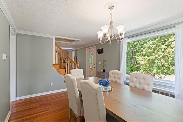 78 Laurie Ave, South Hadley, MA 01075